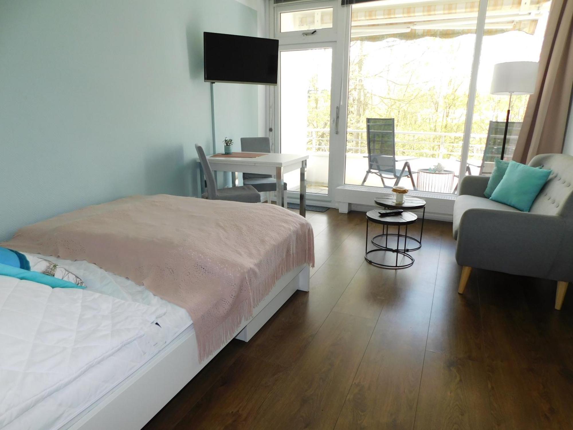 Apartment Strandnahes Ostseescholle Mit Balkon , Parkplatz *